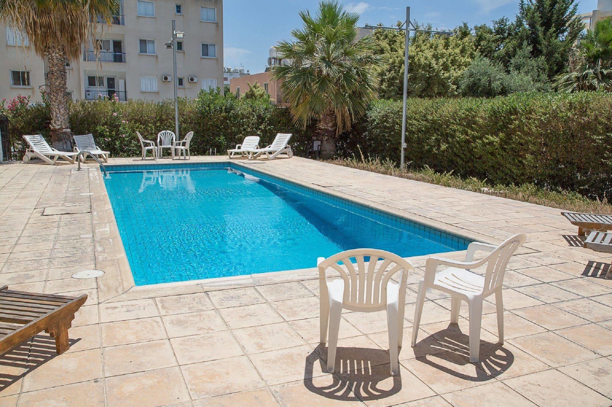 Paphos Love Nest Apartment Extérieur photo